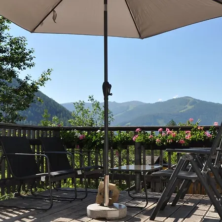 Zirben Appartement Bad Kleinkirchheim