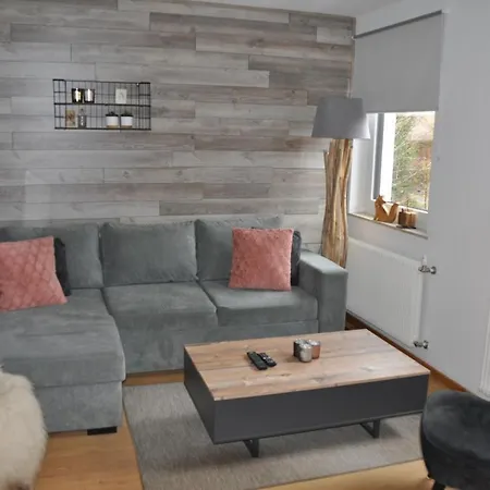 Apartament Zirben Bad Kleinkirchheim